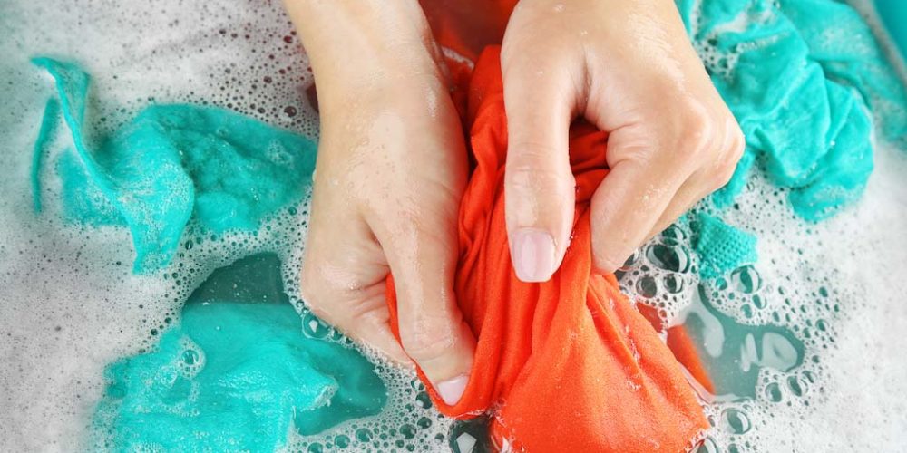 cuchara-para-ropa-en-detergente-en-polvo